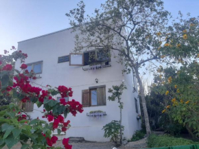 Casa em Alto Paraíso com vista para as montanhas no Eldorado ao lado do centro